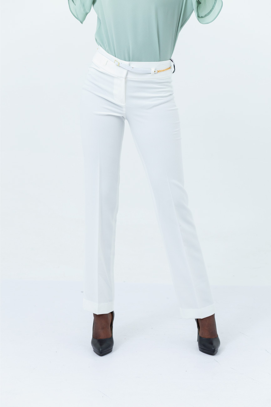 50 Outfit con pantalón blanco 】 como combinarlos