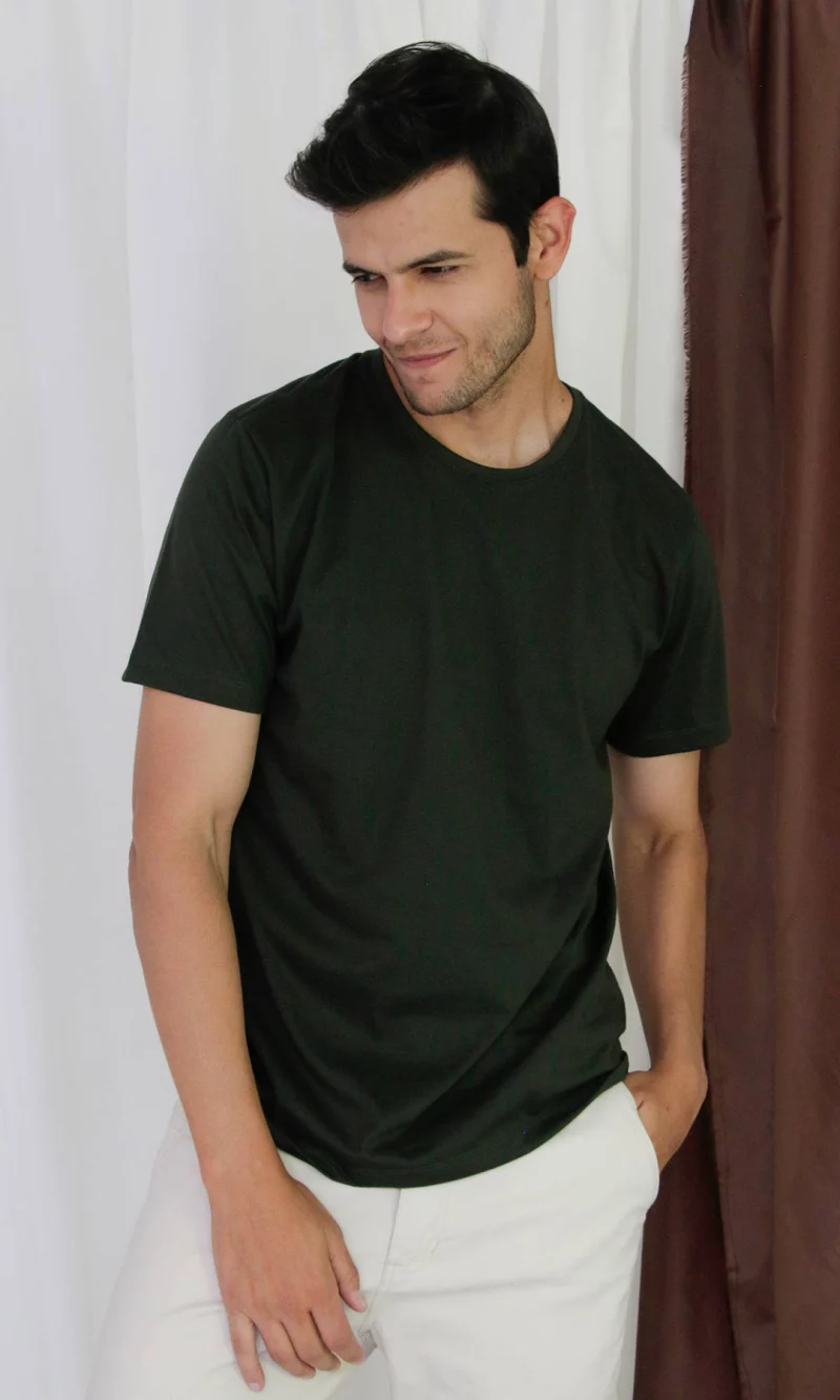 Camiseta hombre manga corta unicolor