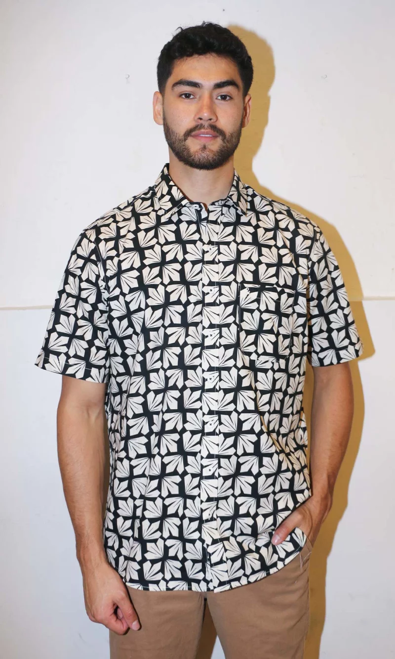 Camisa hombre manga corta estampada - Imagen 7