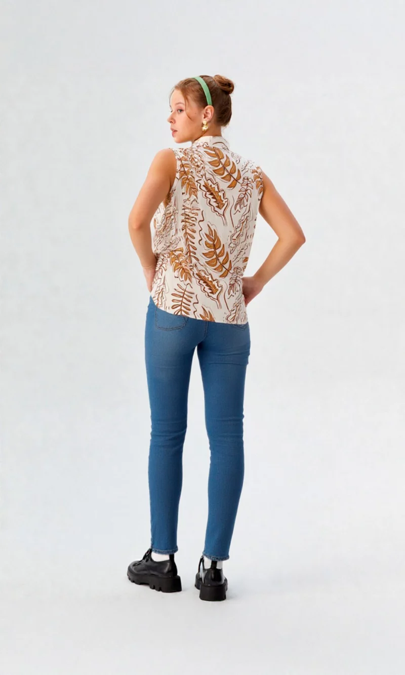 Blusa mujer manga sisa estampada - Imagen 3