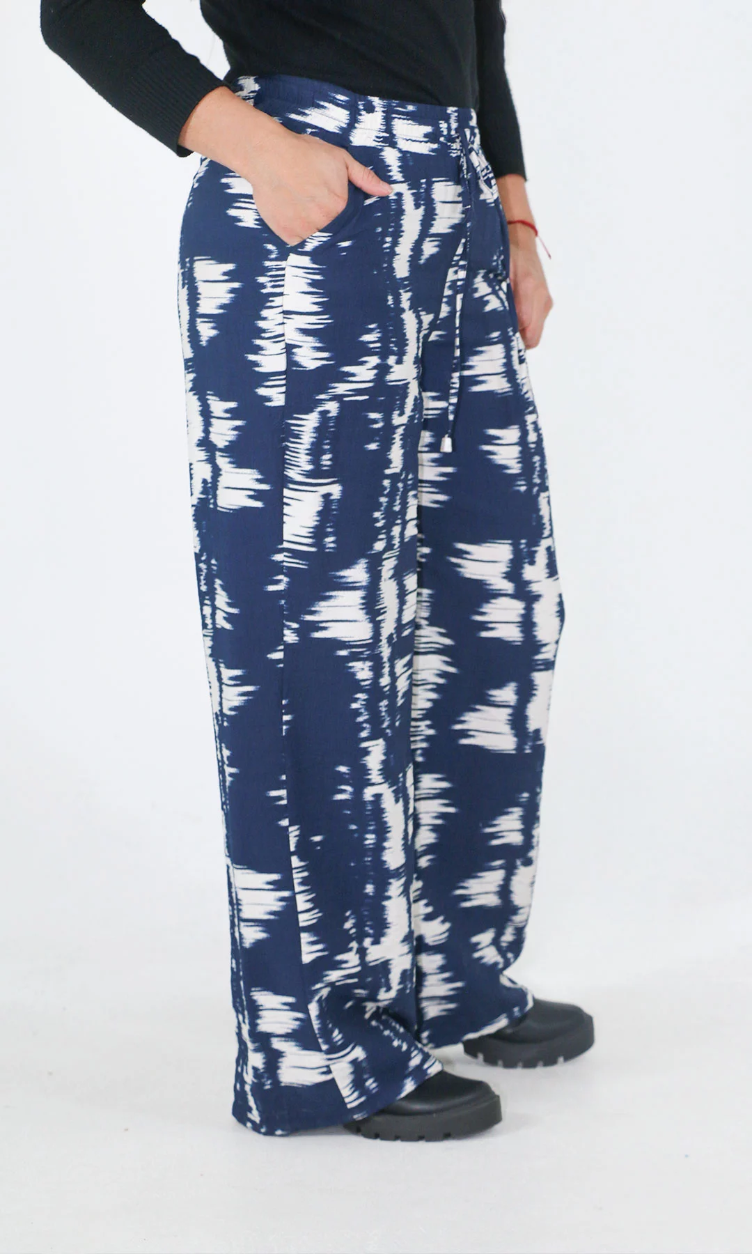 Pantalón mujer estampado - Imagen 5