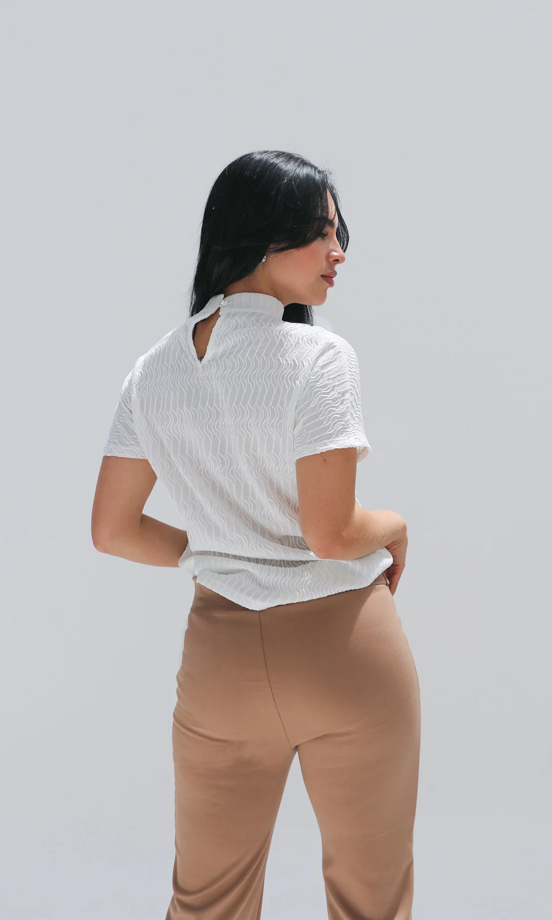 Camiseta mujer unicolor - Imagen 3