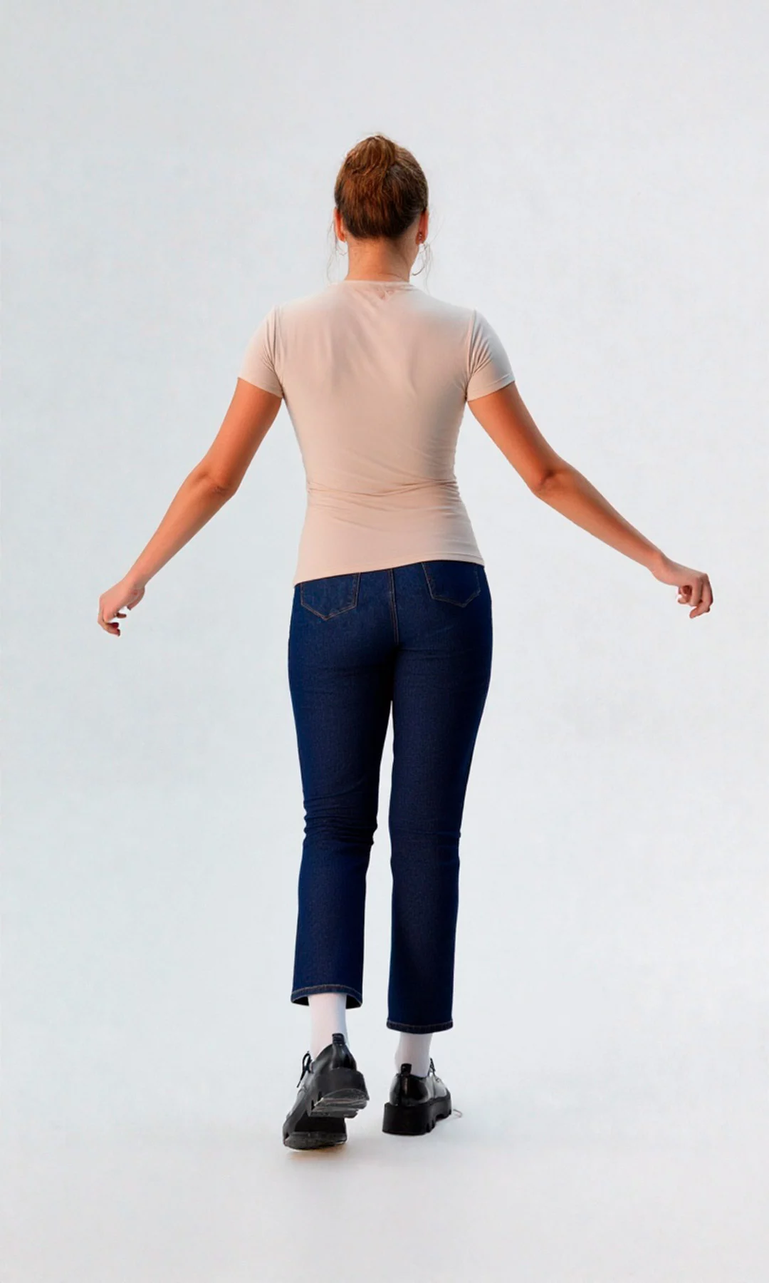 Camiseta mujer manga corta unicolor - Imagen 11