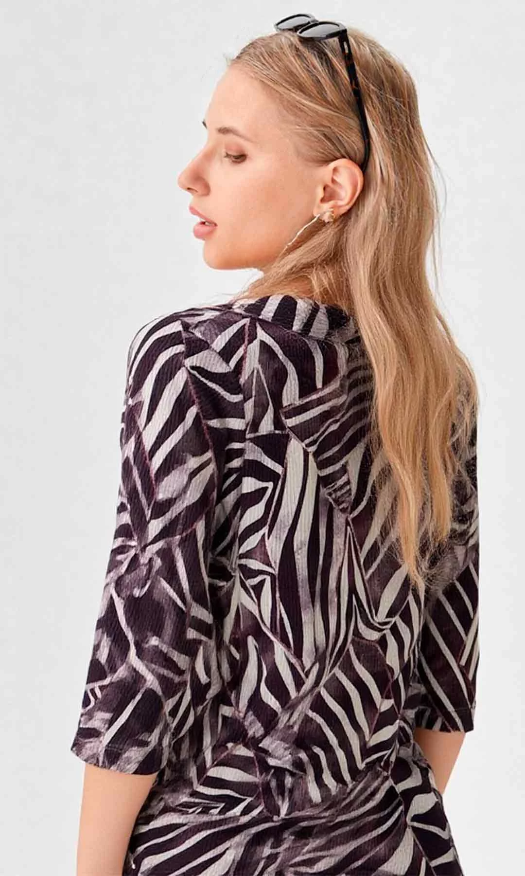 Camiseta mujer manga 3/4 estampada - Imagen 11