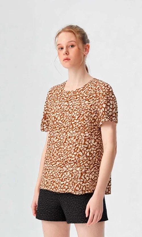 Blusa mujer manga corta pepas