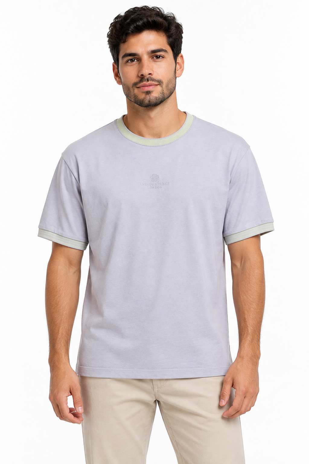 Camiseta para Hombre de Cuello Redondo con Detalle Tipográfico - Imagen 4