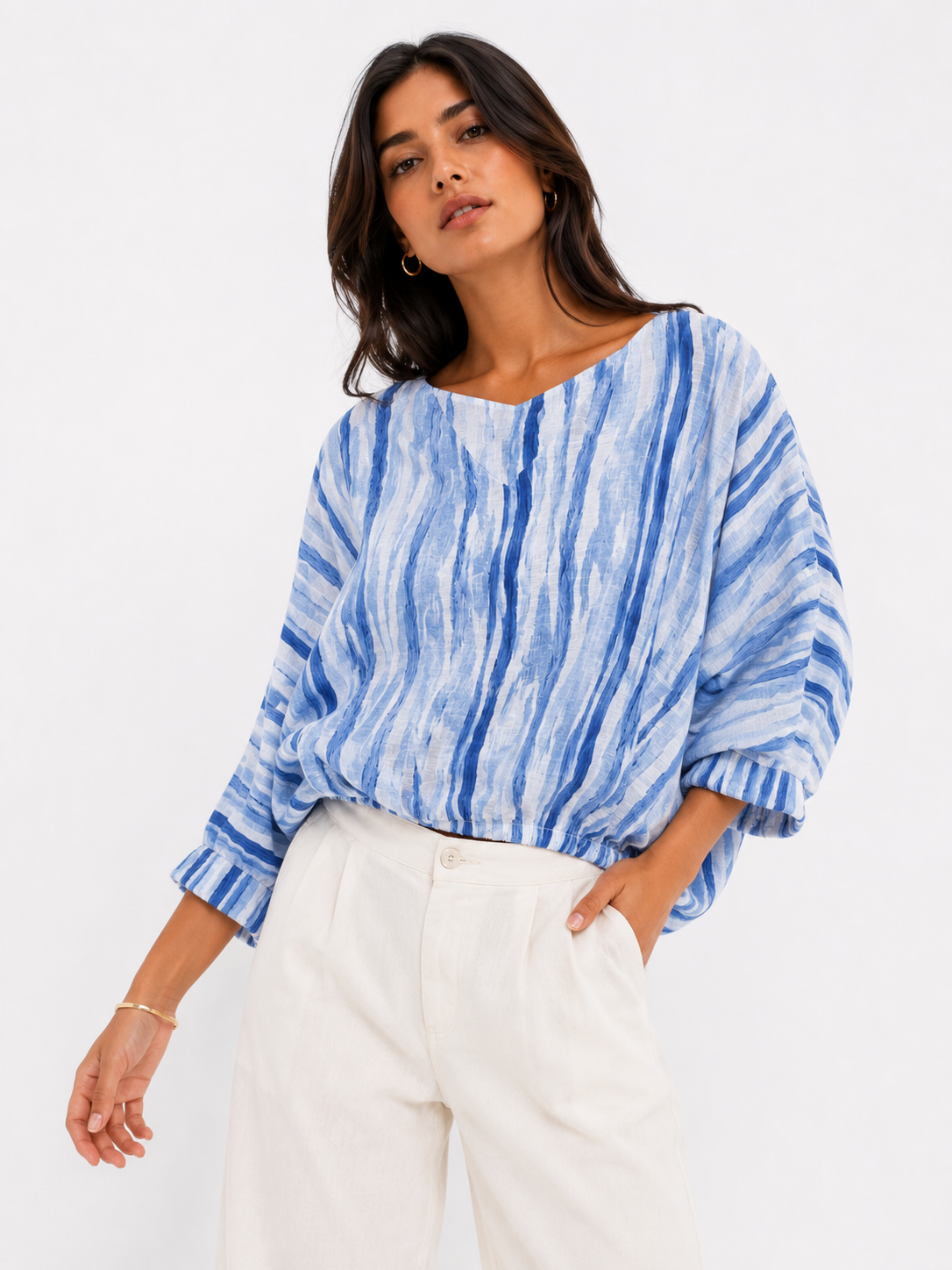 Blusa Oversize a Rayas con Mangas 3/4 y Escote en V - Imagen 4